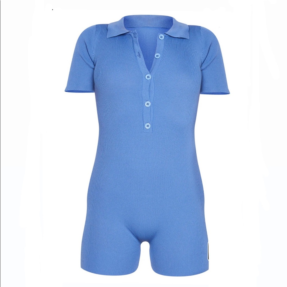 Seamless teal fall appropriate romper